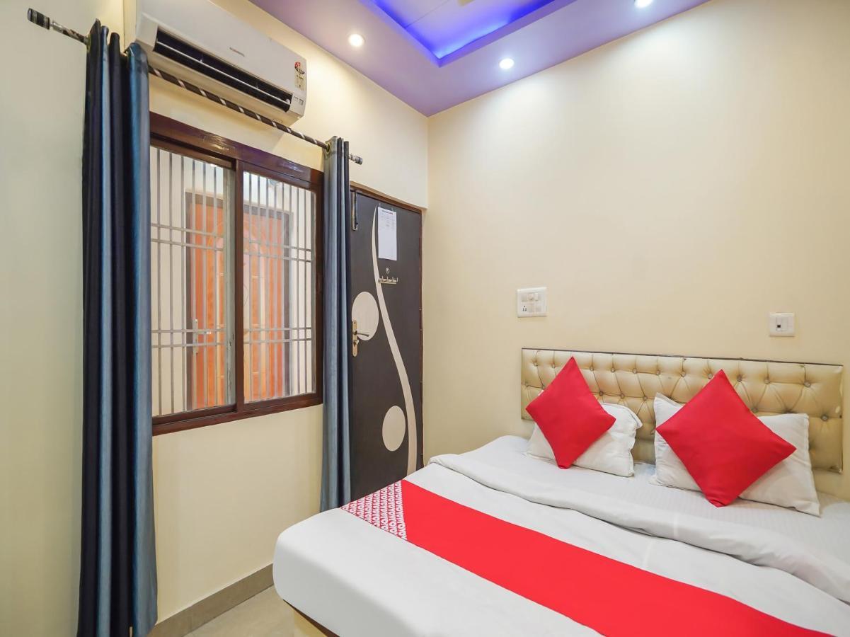 Oyo 75627 New Ankit Guest House Váránasí Exteriér fotografie